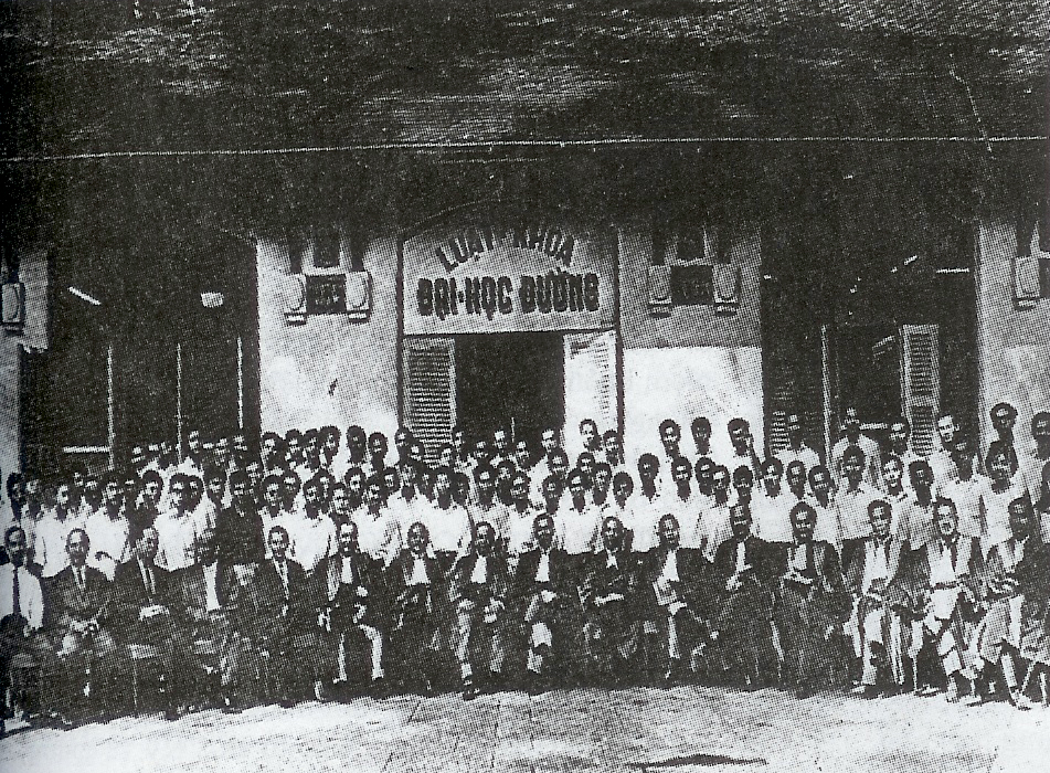 Image result for Trường ĐH Luật khoa Sài Gòn thời xưa